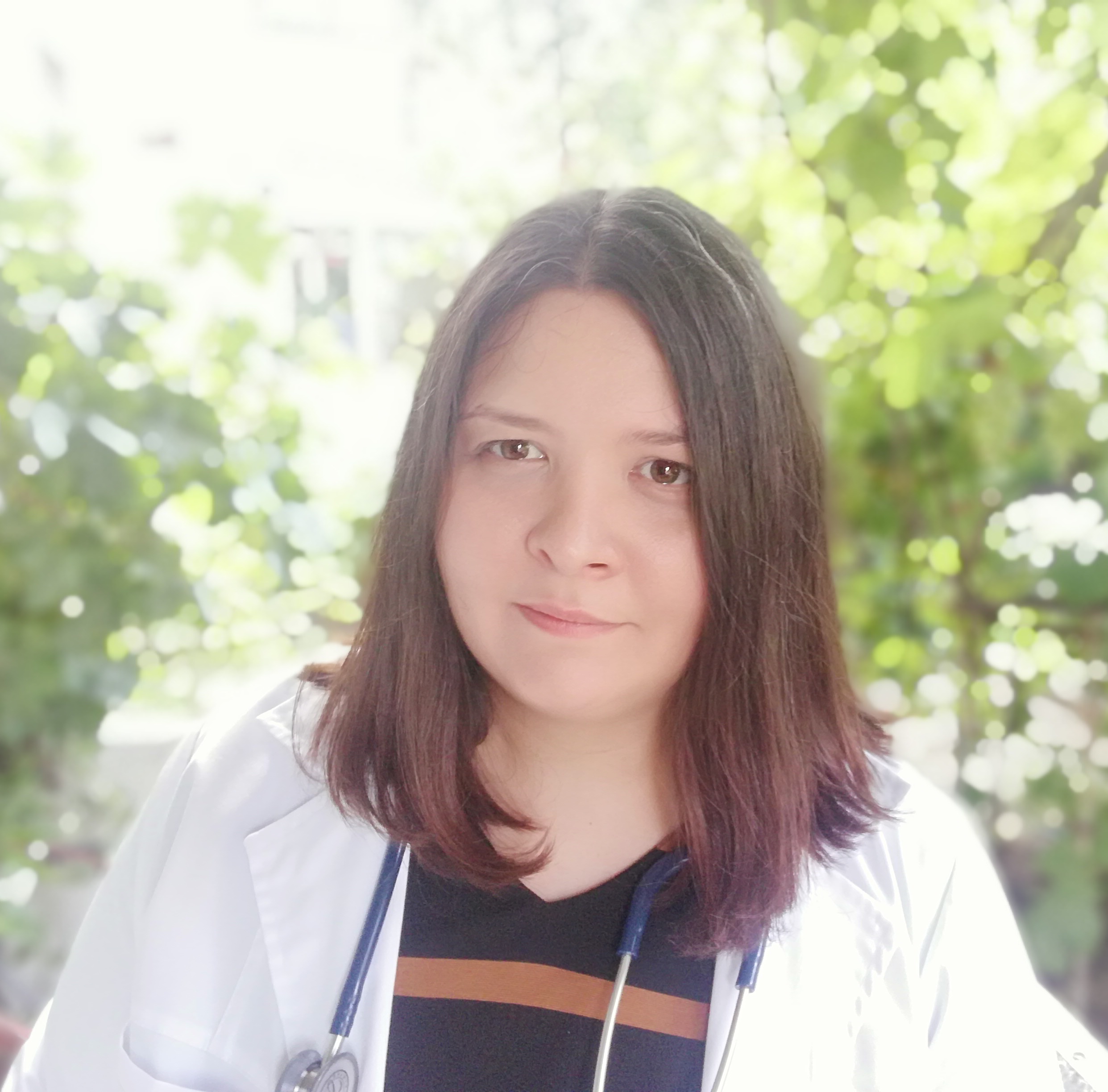 Frau Dr. Alexandra Nyiredi PhD  Frau Dr. Alexandra Nyiredi PhD